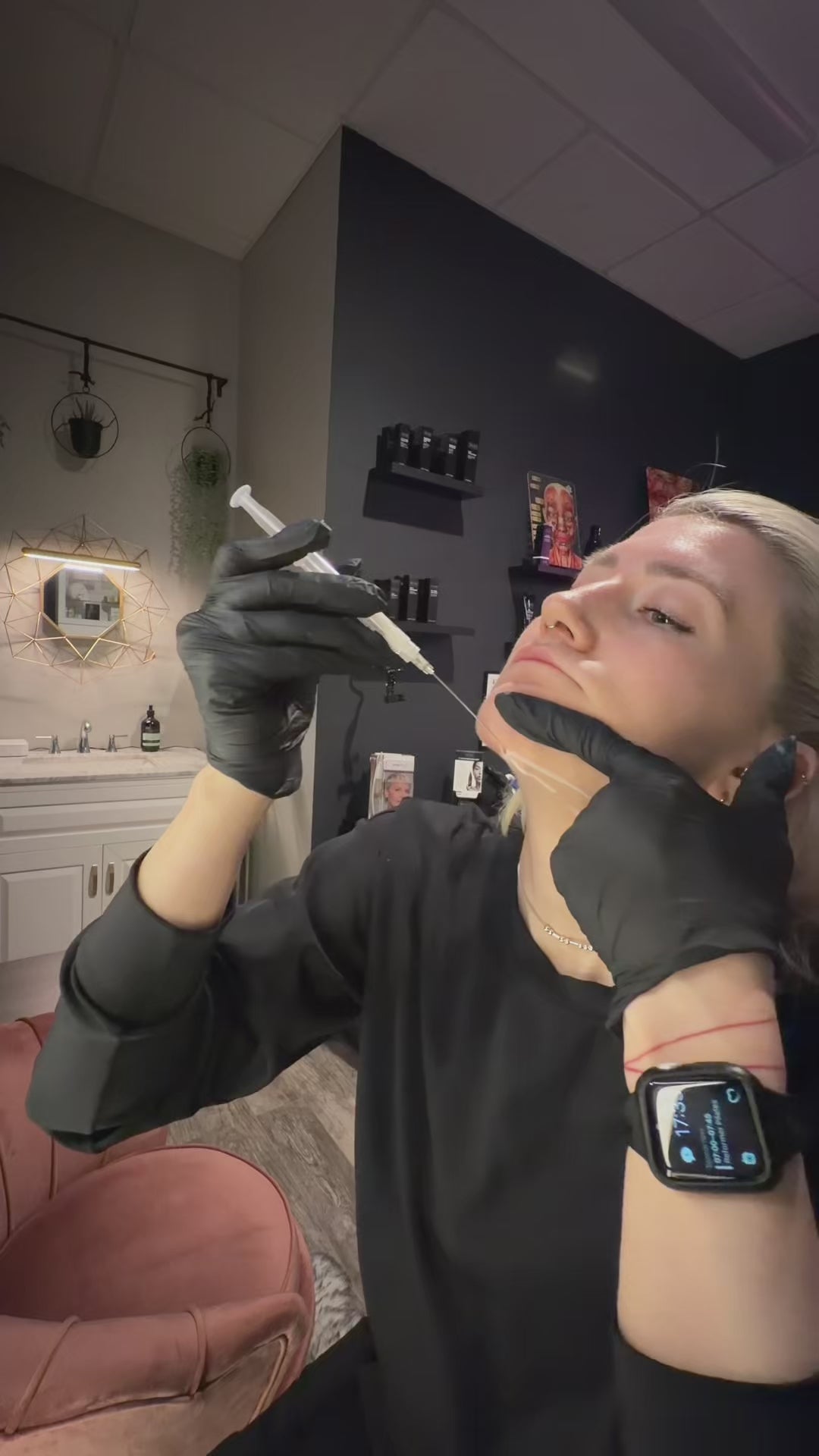 Load video: The Gold Protocol Neck Sculpting at FRZN Aesthetics in Frisco Texas